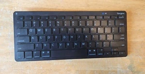 Portable Bluetooth Keyboard for Windows / Mac / Tablet: Targus AKB33US - Picture 1 of 5