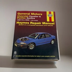 Manual de reparación Haynes 38016 GM Chevrolet Cavalier & Pontiac Sunfire 1995-2004 - Imagen 1 de 2