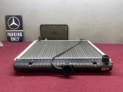 Mercedes Benz BHER W123 Radiator Engine Cooling NOS - Image 1 of 4
