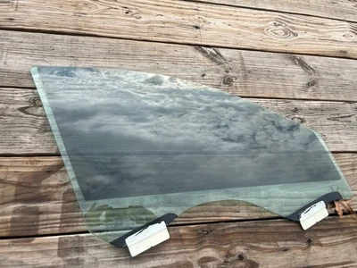 Cadillac CTS-V 2014-2019 delantero derecho conductor puerta lateral ventana vidrio OEM Foto 1 de 2