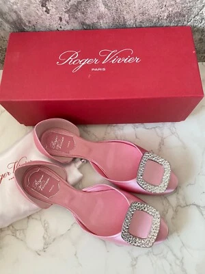 Nuevo en Caja Auténtico Roger Vivier Strass Hebilla Zapatos Planos Bailarina 38 Rosa Foto 1 de 4