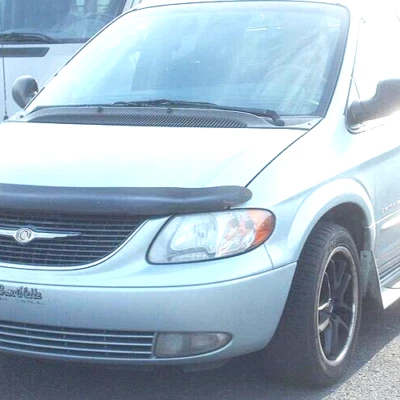 Luz antiniebla izquierda Chrysler Voyager, Town & Country, Dodge Caravan: 1998 - 2007 Foto 1 de 4