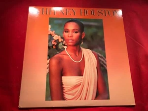 J-27 WHITNEY HOUSTON - Al8 8212 - 1985 - RECORD - R&B / Soul / POP - Picture 1 of 4