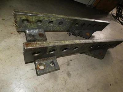 Fendt Farmer 104 S 102 103 105 Zugmaul Rasterschiene - Bild 1 von 2