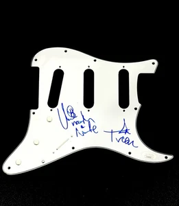 Treach & Vin Rock Naughty By Nature Signed Pick Guard RARE Jsa Certified - Picture 1 of 1
