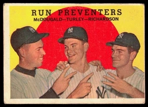 Run Preventers (Gil McDougald / Bob Turley / Bobby Richardson) 1959 Topps #237 - Foto 1 di 2