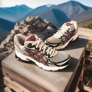 ASICS GEL GALAXY 5 RUNNING SNEAKERS WHITE/BERRY/BLACK WOMENS SIZE 10 - Picture 1 of 9