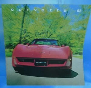 1982 Chevrolet Corvette Sales Brochure - Picture 1 of 3