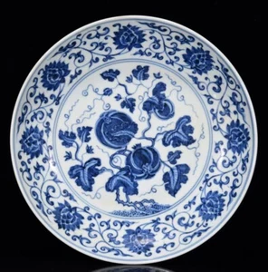 Fine Collectable Chinese Hand Blue&white Porcelain melon and fruit Plate - Picture 1 of 9