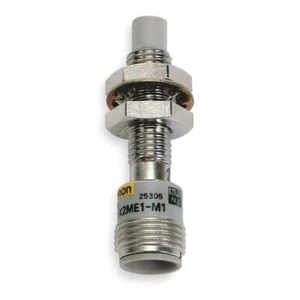 OMRON E2E-X2Y1-M4 InductiveCylindricalProximitySensor,12mm 1EA58 - Picture 1 of 2