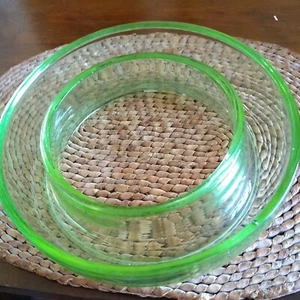 Vintage Bagley Lime Green Glass Posy Ring 1930's not uranium - Picture 1 of 4