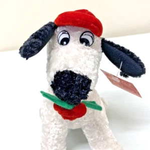 NUEVO CON ETIQUETAS 7" Peluche Perro de San Valentín con Gorra y Pajarita llevando una Rosa de Amor Perro Blanco - Imagen 1 de 12