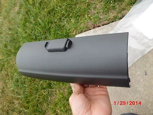 2000-2002 Mercedes-Benz W220 lower seat storage door S600 S430 S500 S55 AMG BLK - Picture 1 of 2