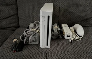 Nintendo Wii  - Bild 1 von 4