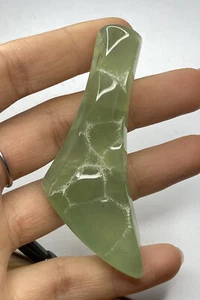 PREHNIT EPIDOT FREEFORM (39 gr) Prehnite Epidoto Cabujón, Tanzania - Imagen 1 de 4