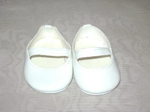 American Girl Bitty Baby Twins Doll Original WHITE SHOES Replacement  RETIRED - Picture 1 of 4