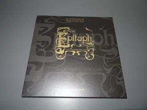 EPITAPH - OUTSIDE THE LAW (40TH COLLECTORS BOX) / CD & LP-BOX-SET 2015 (MINT-) - Foto 1 di 6