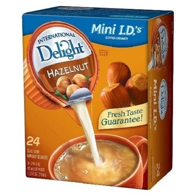 Crema individual de café de avellanas International Delight Foto 1 de 3