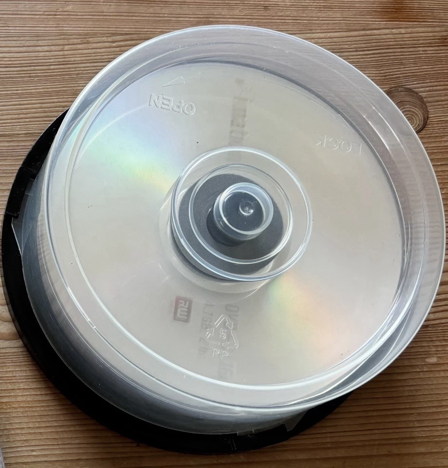 Approx 15 Pieces Imation DVD+R Blanks on Spindle 4.76GB - Image 1 of 1