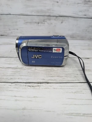 JVC Everio GZ-MS130AU Digital Camcorder 16gb - Tested And Works - Image 1 of 4