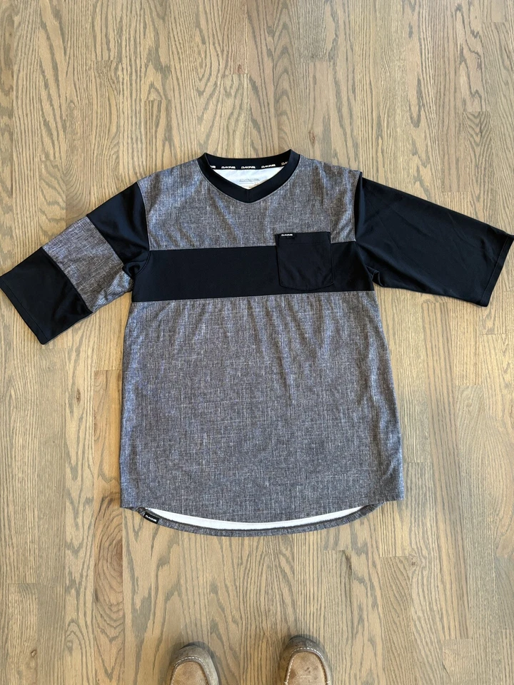 Dakine Vectra 3/4 Jersey Men’s XL - Image 1 of 4
