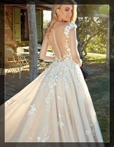 Klassisches Brautkleid Hochzeitskleid Schulterfrei Ärmel Ivory Champagner Knöpfe - Bild 1 von 7