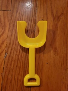 Mr. Bucket 2017 Game Replacement Parts: 1 Yellow Shovel Scoop - Picture 1 of 2