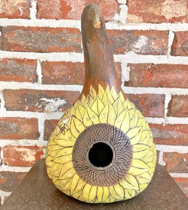 Vintage handbemalt Sonnenblume & Bienenkürbis Vogelhaus 10 3/4" x 6" - Bild 1 von 8