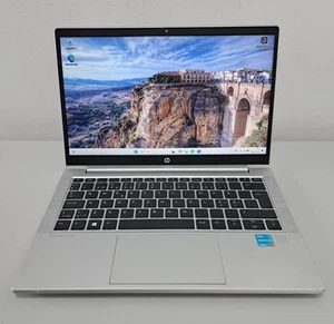 HP ProBook 430 G8 13,3" 256GB SSD Intel Pentium Gold 7505 8GB RAM - Imagen 1 de 12