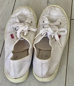 White Levi's Canvas Sneakers Size UK 4.5 (EU 37) - Picture 1 of 5