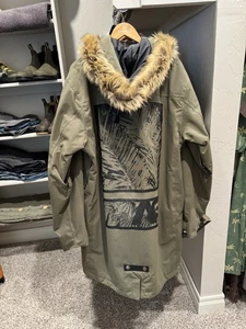 Burton Men's Analog Quilted Parka Size XL Green - Picture 1 of 3