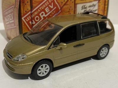 NOREV Citroen C8 2002 1:43 voiture miniature - Photo 1/4