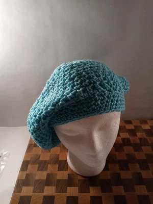 Ручной работы крючком берет сутулиться круглый теплый светло-бирюзовый синий M24 - 31B - Изображение 1 из 4