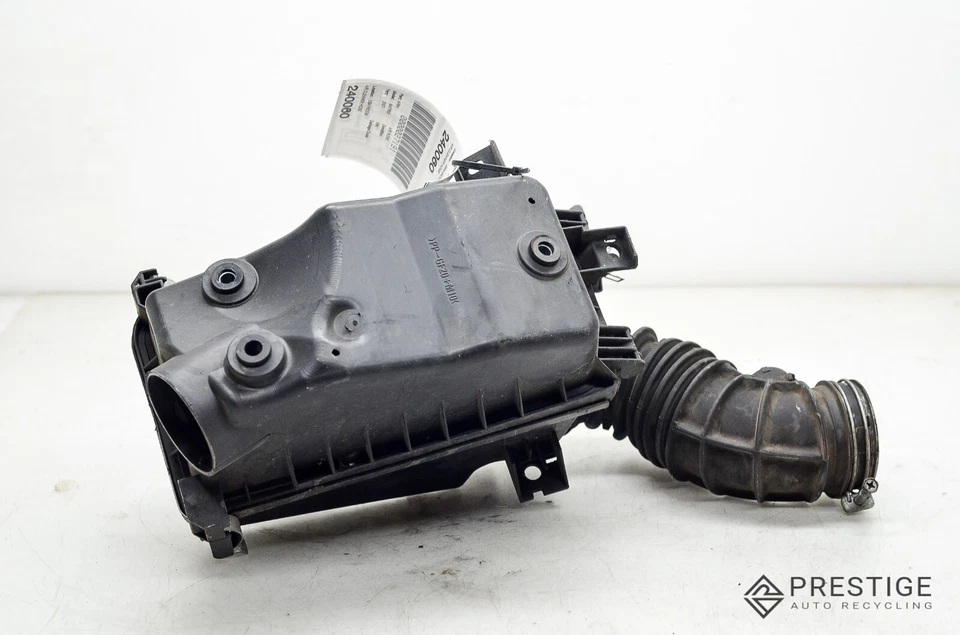 Toyota Matrix 2005-2008 caja filtro de aire 1770-0D070 OEM Foto 1 de 4