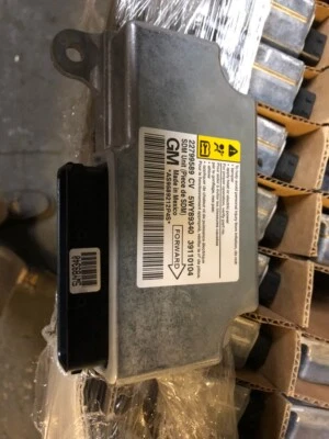 2011-2012 Chevy Malibu New OEM Module 22799589 - Image 1 of 2