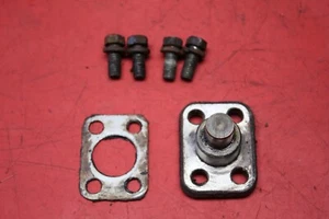 1986-1995 SUZUKI SAMURAI FRONT AXLE KING PIN w/ SPACER & BOLTS - Picture 1 of 4
