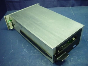 DELL 3-01032-05 ULTRIUM 2 SCSI LVD LTO2 200/400GB TAPE DRIVE MODULE 10-2074-02 - Afbeelding 1 van 1