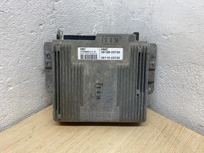 Centralina motore anteriore benzina Hyundai Elantra 2003 -modulo 3911023720 79kW - Immagine 1 di 4