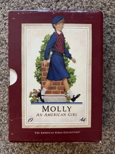 Molly An American Girl 6 Bücher Box Set Taschenbuch Pleasant Company Collection - Bild 1 von 8