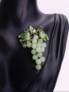 Elegant Grape Brooch Enamel Leaves Green Bead Pin – Rare Boutique Find - Picture 1 of 9