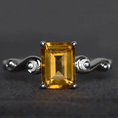 Anillo de compromiso solitario citrino natural corte esmeralda de 3 quilates chapado en oro blanco de 18 quilates Foto 1 de 4