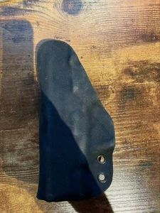 KYDEX Holster for 9mm S&W Shield - Picture 1 of 2