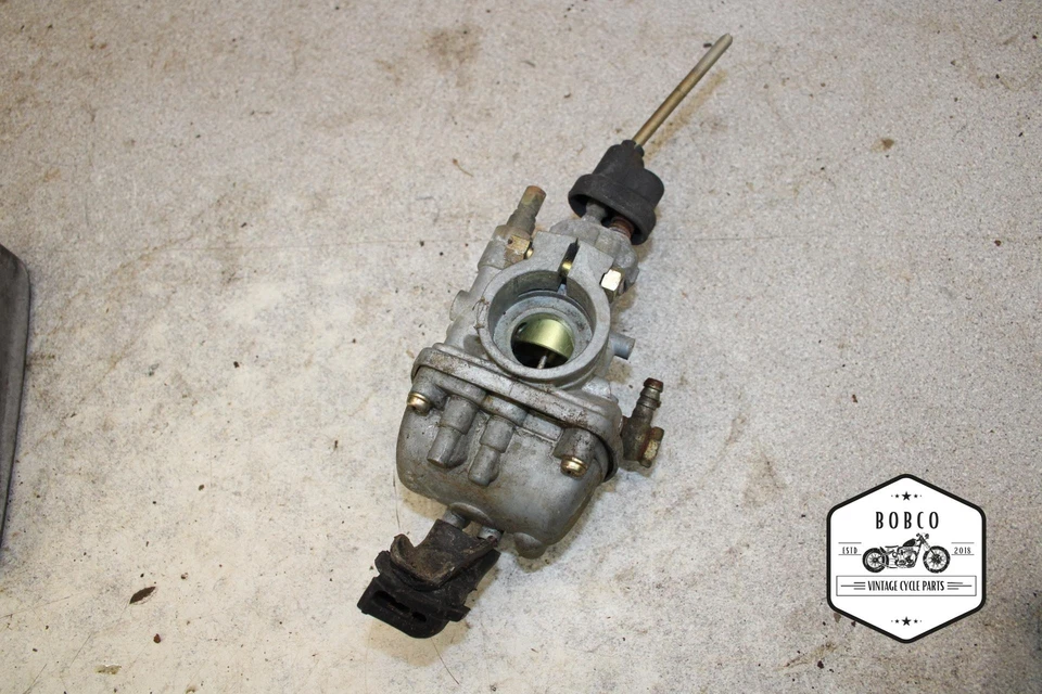 Carburador de carbono Kawasaki GA3 1970 Street Scrambler G3TR R6-1051.VJ Foto 1 de 4