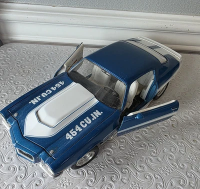 1969 CHEVY CAMARO SS 427 BALDWIN MOTION 1:18 ERTL OPENING HOOD & DOORS 454 cu in - Image 1 of 4