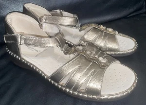 DAMAS TALLA 8-8.5 AJUSTE ANCHO COLOR BRONCE COJÍN-PASEO NUEVOS NUNCA USADOS - Imagen 1 de 10