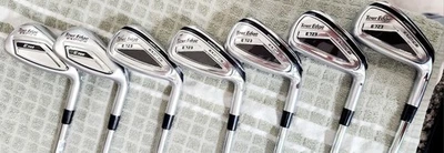 Hierros Tour Edge Exotics E723 6-PW R flex KBS Tour 110 y E722 AW-GW Elevate 95 Foto 1 de 4
