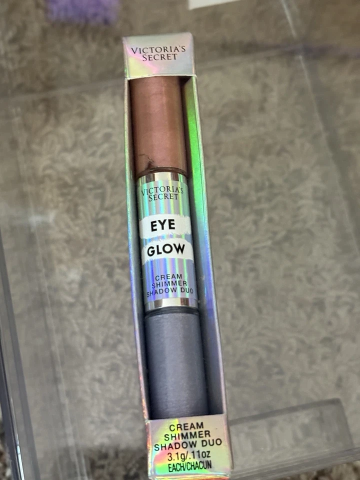 Victoria’s Secret Cream Shimmer Shadow Duo  Wild & Hypnotic New - Image 1 of 1