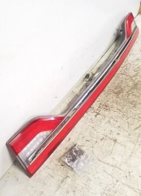 Hatch Tail Light Finish Panel Reflector | Fits 2015-2017 Lincoln Navigator - Image 1 of 4