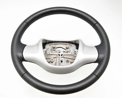 Lenkrad beziehen mit Leder für Smart ForTwo II 451 Bj. 2007-2014 NEU LEDER  -PFI - Bild 1 von 4