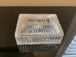 Vintage Bleikristall Schmuckkästchen Schmuckkästchen oder Schale mit Deckel facettiert geschliffenes Glas - Bild 1 von 4